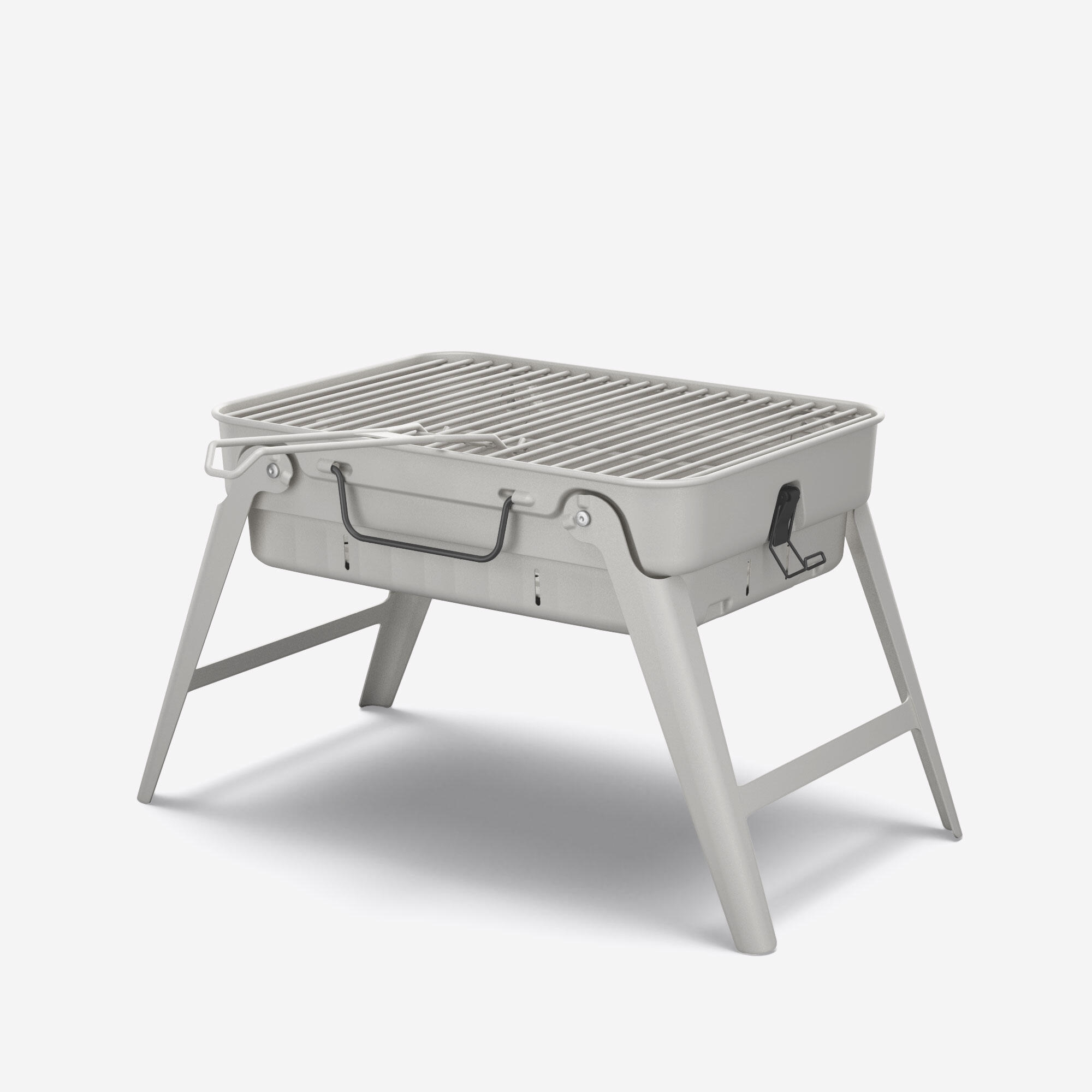 Portable camping barbecue for 4 people, wood, charcoal and briquette.