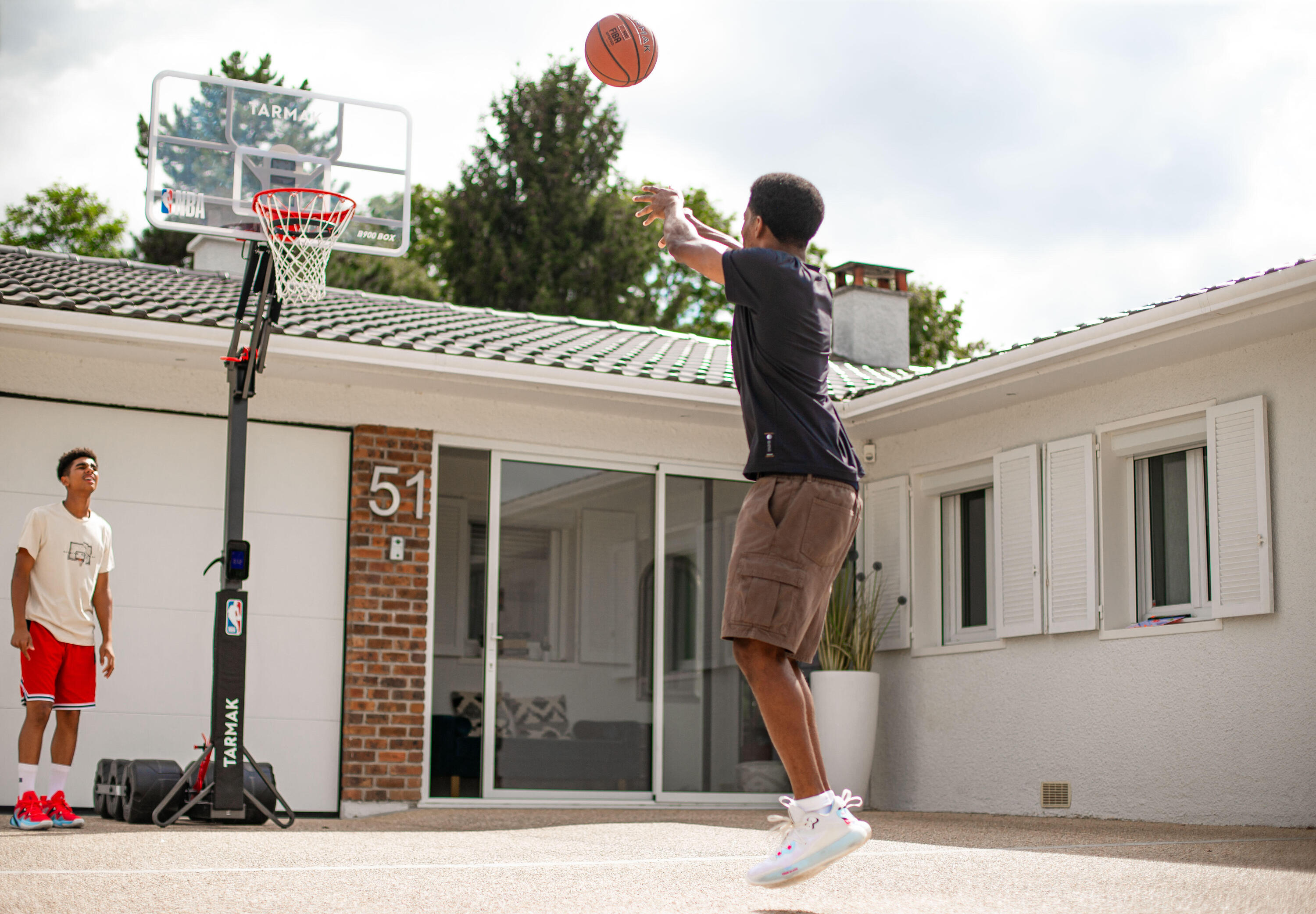 Arceau connecté de basketball avec mini-jeux - Decathlon Basketball Play 12/17