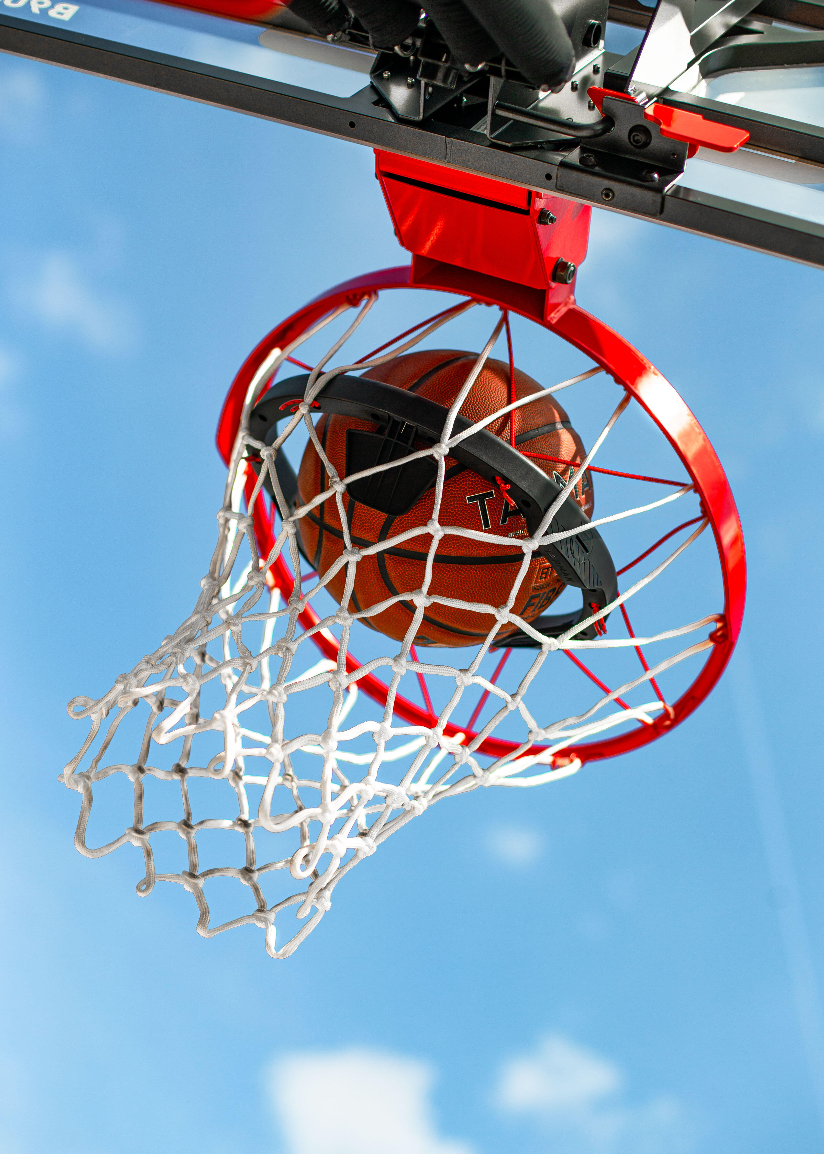 Smart Basketball Hoop with Mini-Games - Decathlon Basketball Play - TARMAK