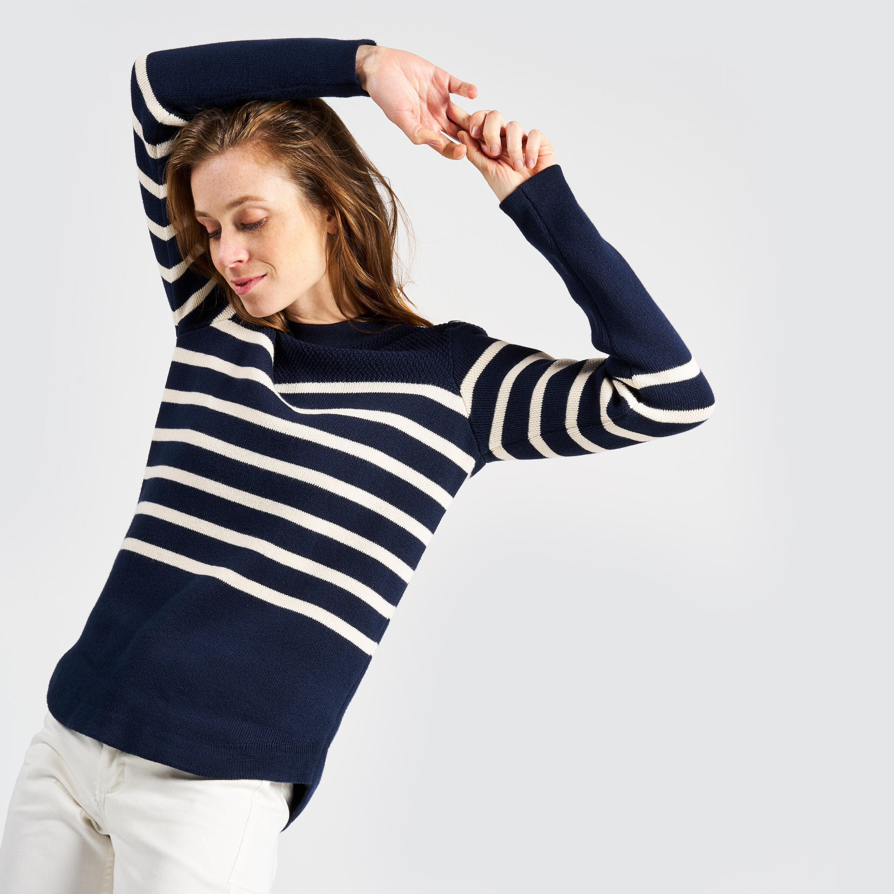 Women’s knitted sailing pullover - 100 navy blue with beige stripes 4/11