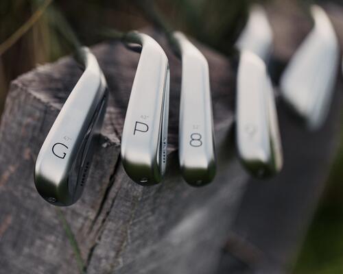 Hoe kies ik een set golfijzers?