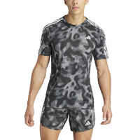 Camo-inspired running t-shirt made with recycled materials.