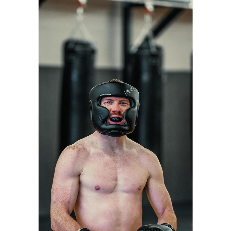 Chránič zubů na bojové sporty ze dvou materiálů