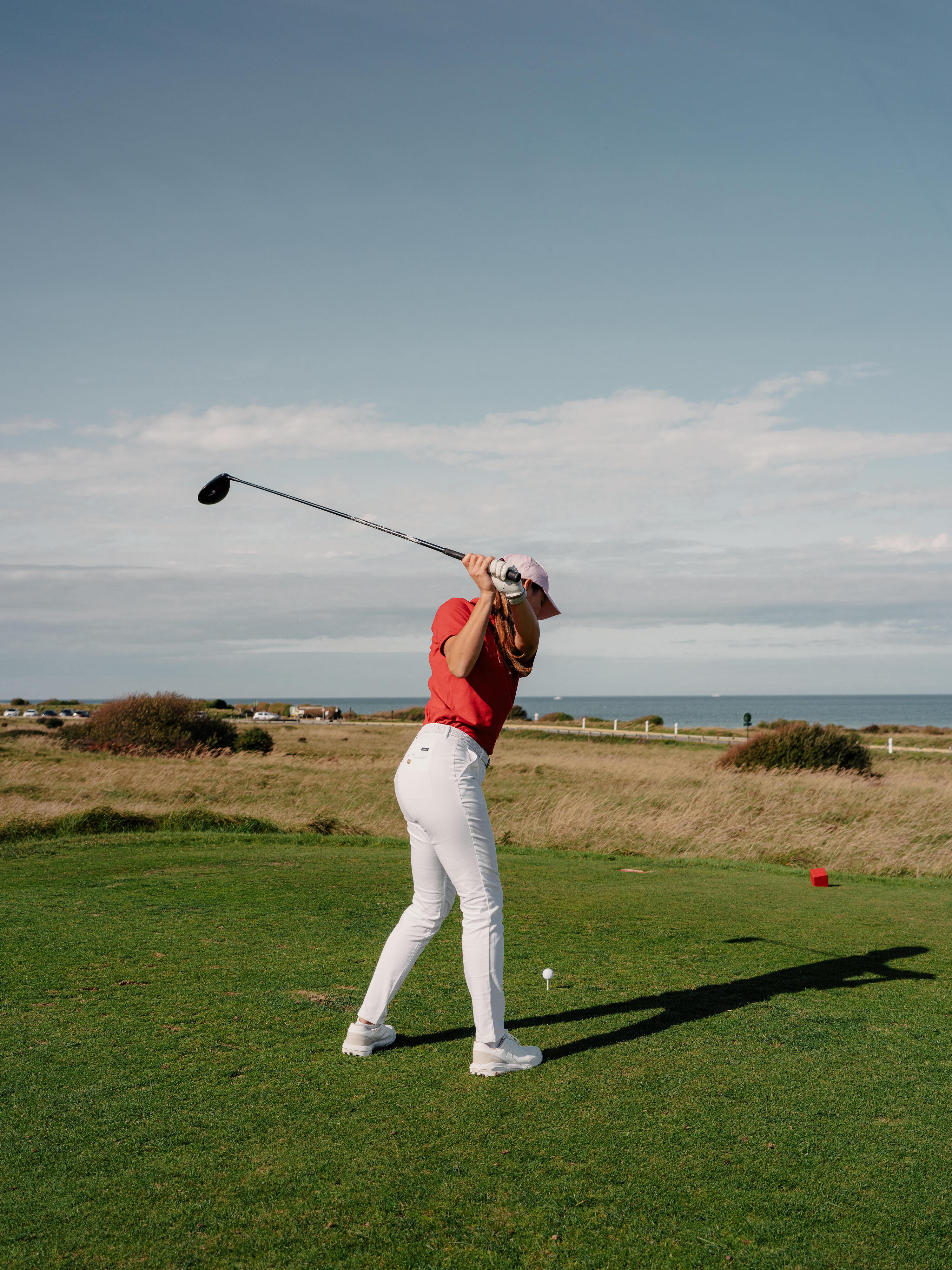 Pantalon chino de golf coton femme, MW500 blanc 6/8