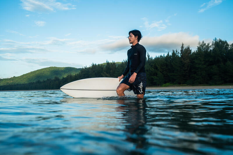 Jak dobrać deskę surfingową dla osób początkujących?