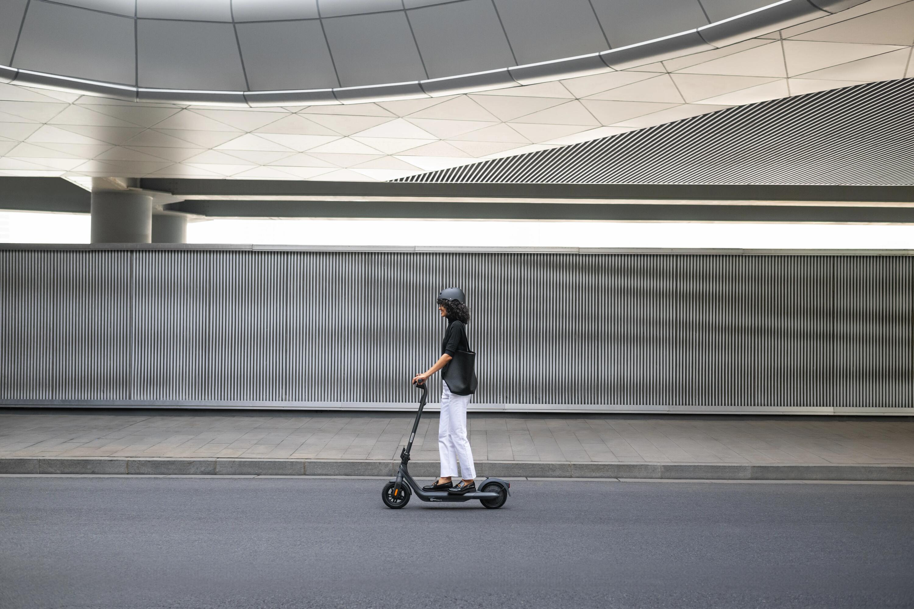 ¿Cómo reparar un patinete eléctrico o clásico?