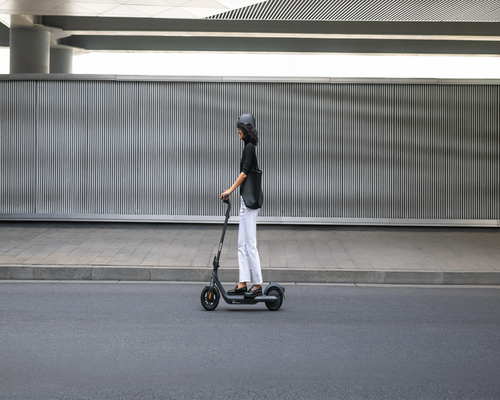 ¿Cómo reparar un patinete eléctrico o clásico?