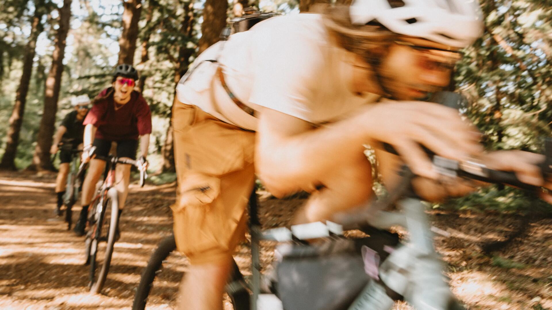 SACOCHE VELO VOYAGE ETANCHE 14L - 24L