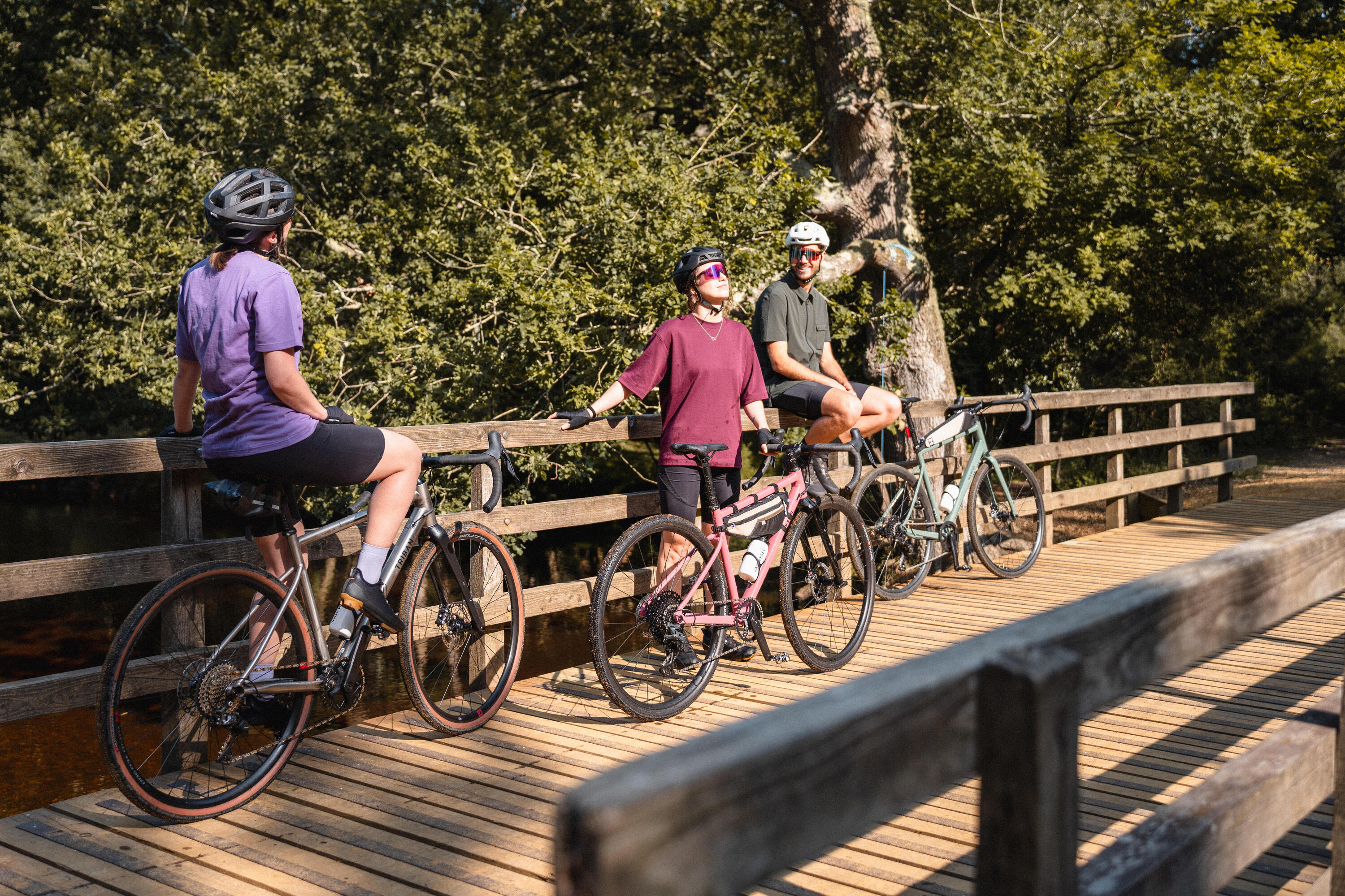 3 fietsers op Van Rysel elektrische gravelfietsen