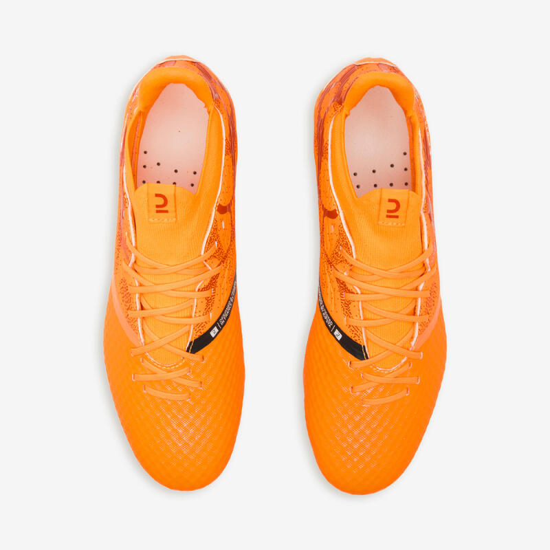 CHUTEIRAS DE FUTEBOL VIRALTO III 3D AIRMESH MG/AG LARANJA