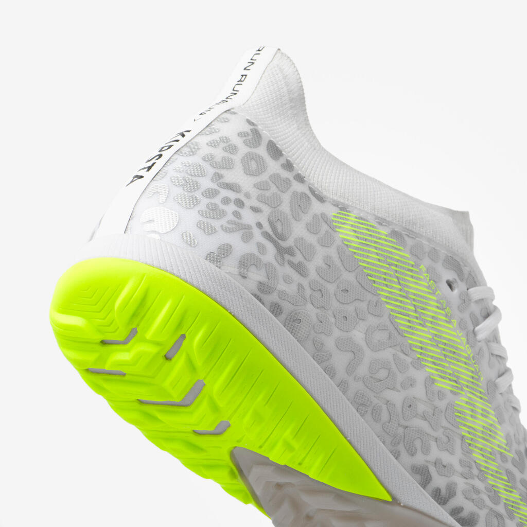 CALZADO DE FÚTBOL TERRENO DURO CLR TURF .TF JAGUAR BOOST
