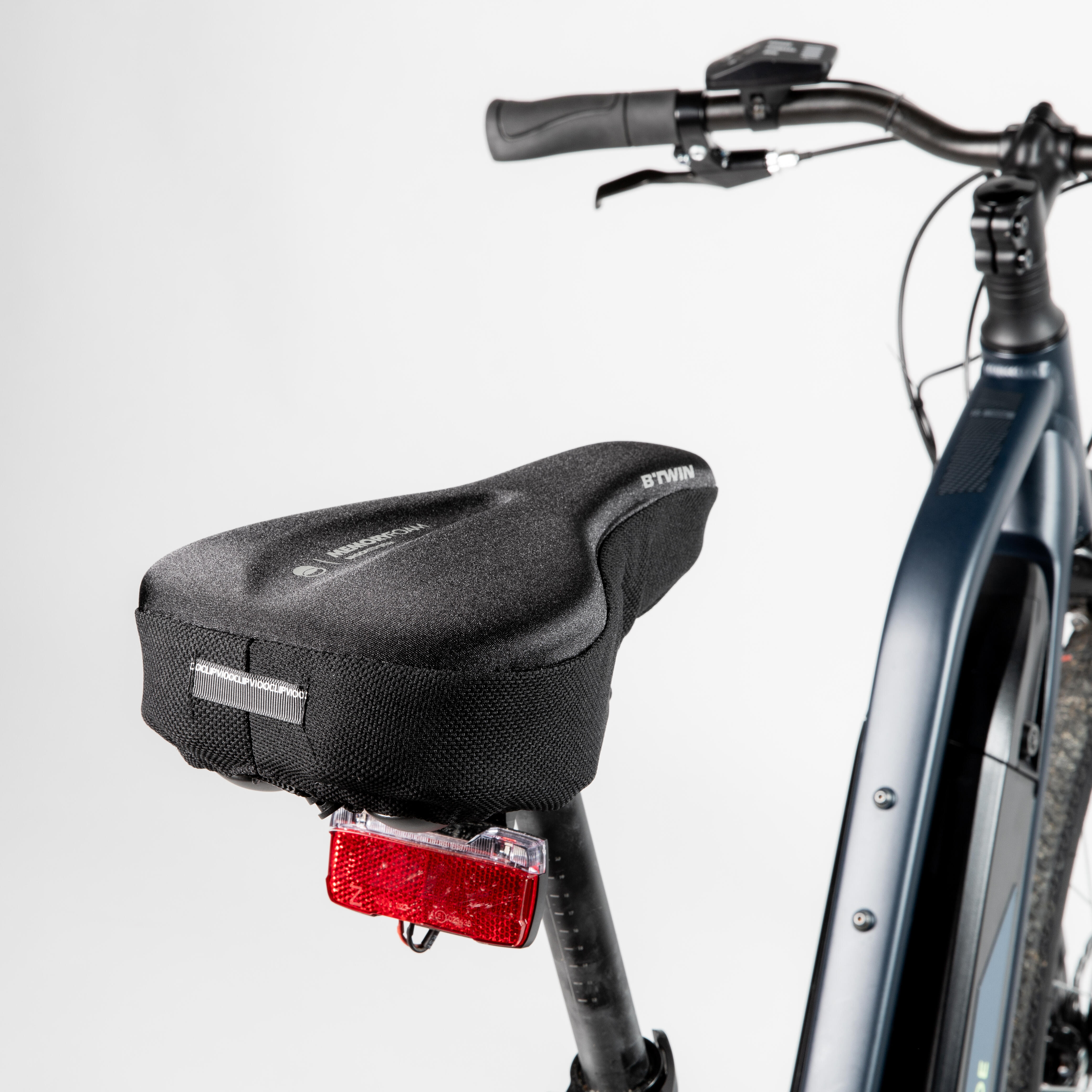 500 Memory Foam Saddle Cover - Size L - DECATHLON