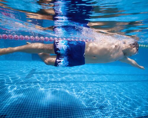 WASSERBALL, SCHWIMMEN 