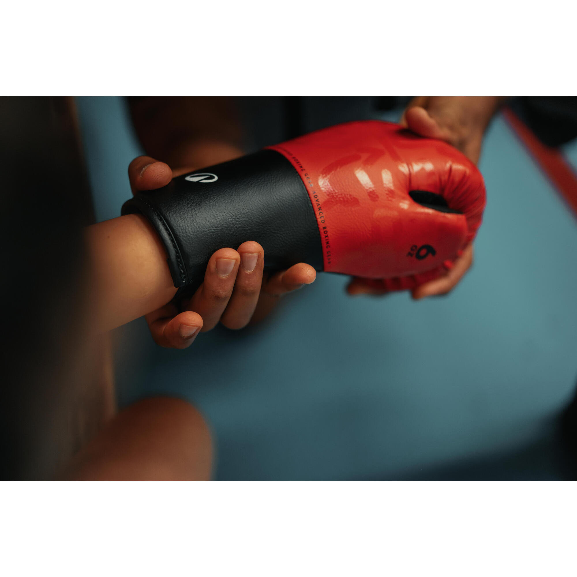 Children's boxing gloves - red