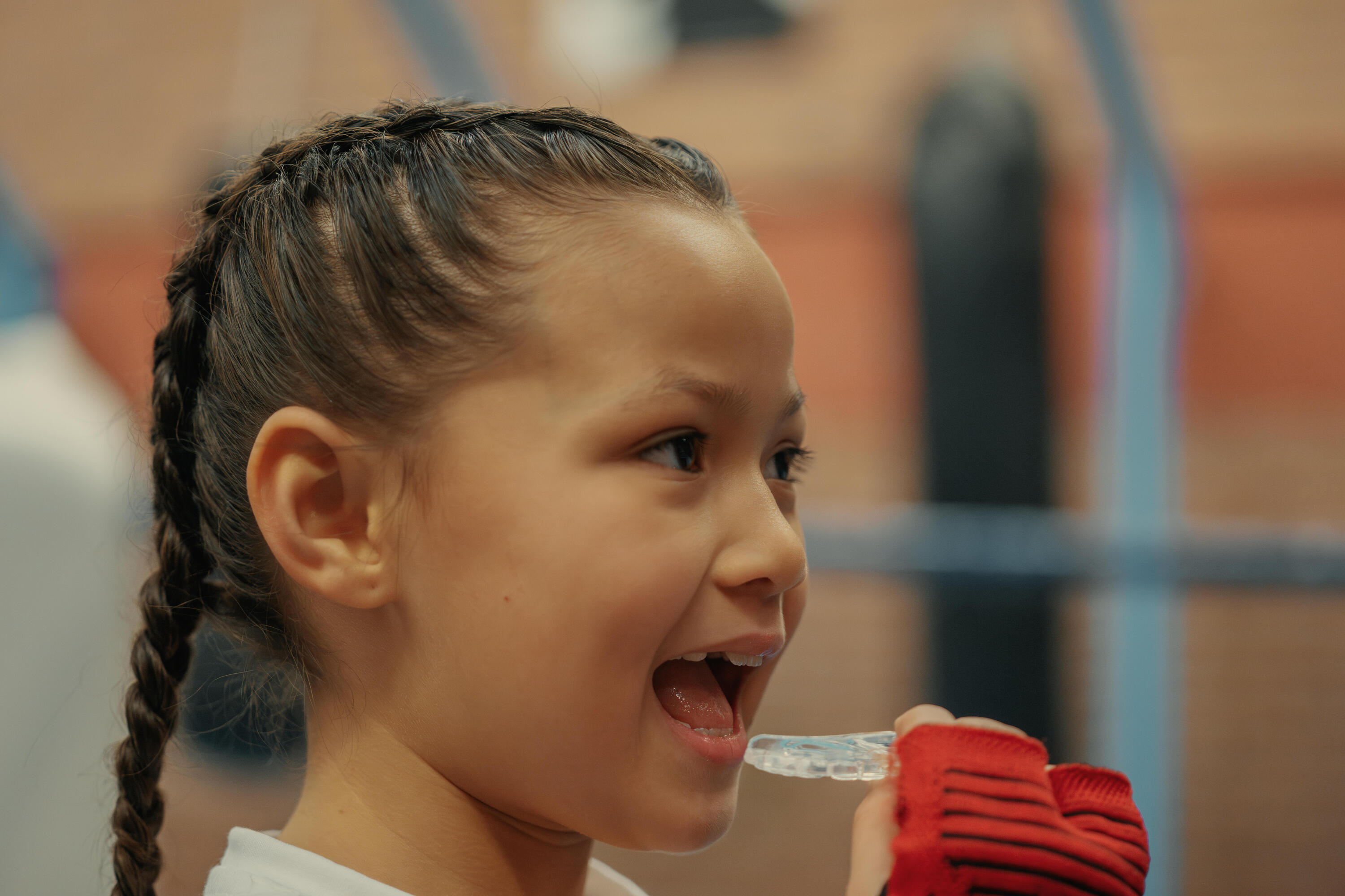 Protège-dents de boxe transparent enfant 4/6