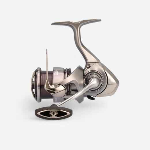 
      Angelrolle Daiwa Exceler 23 LT 2000 XH
  