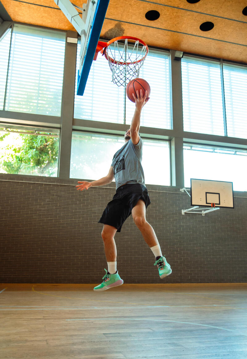 Alles over dunken bij basketbal