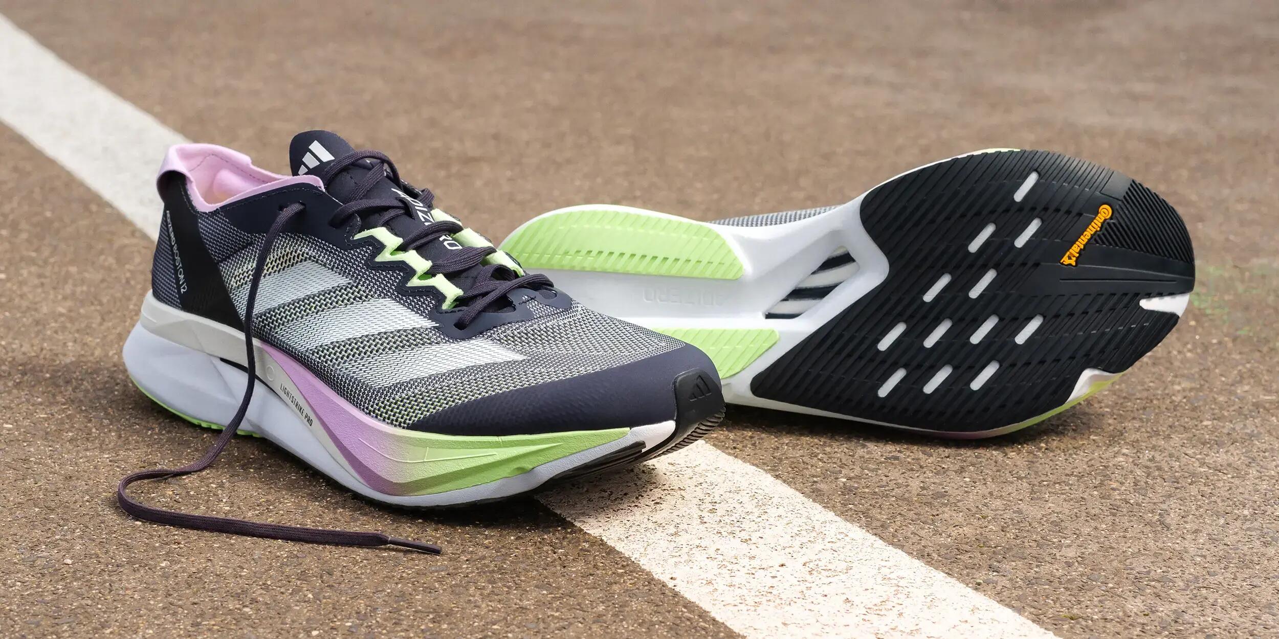 Sposoby na śmierdzące buty – pozbądź się brzydkiego zapachu