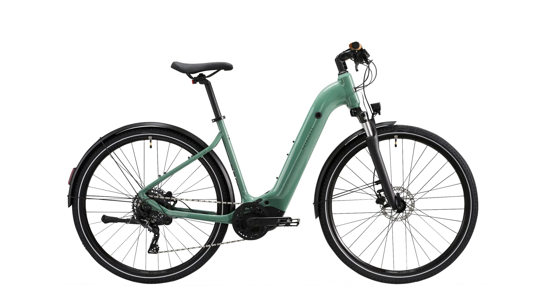 Come scegliere la bici trekking a pedalata assistita?