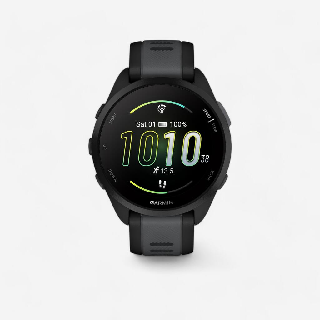 Črna in siva pametna športna ura GARMIN FORERUNNER 