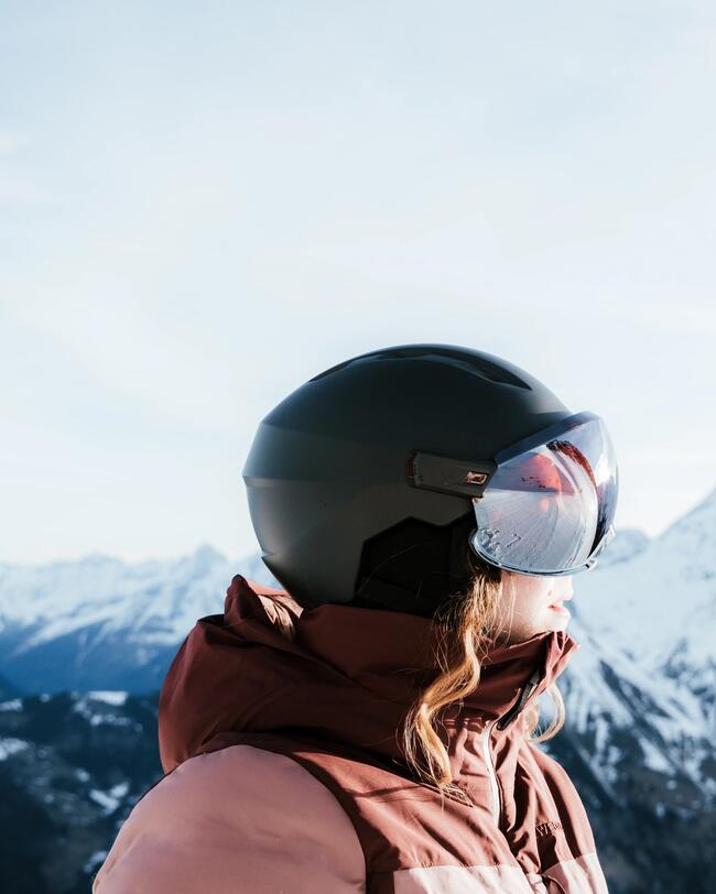 CAPACETE DE SKI COM VISEIRA ADULTO PST550