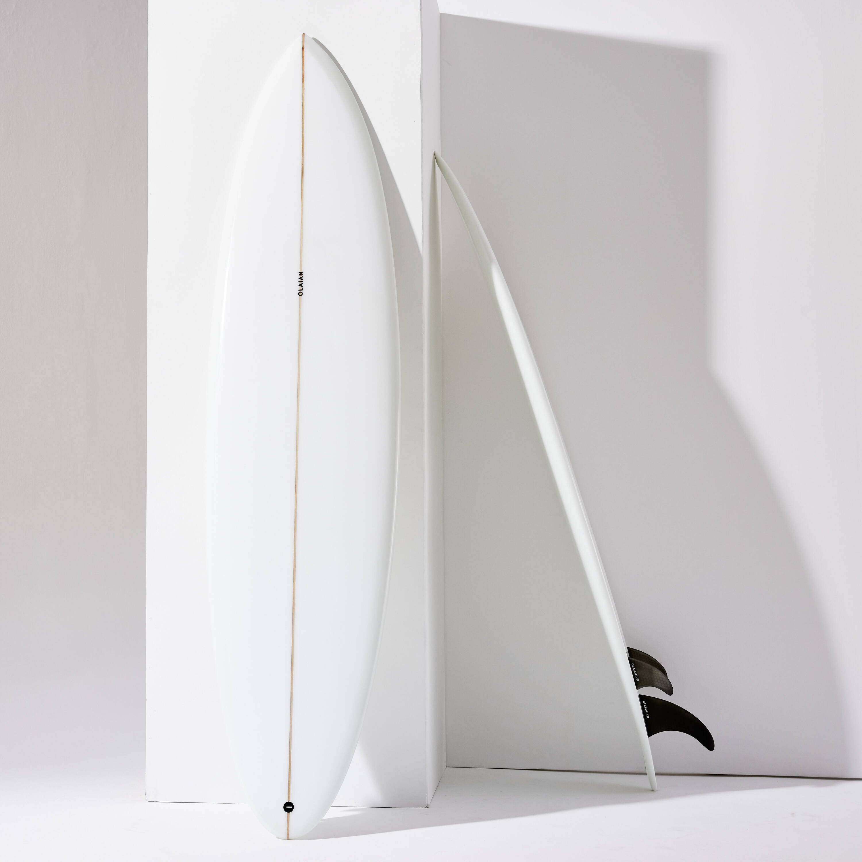Surfboard 6'8" - 900 mid-length white -  5