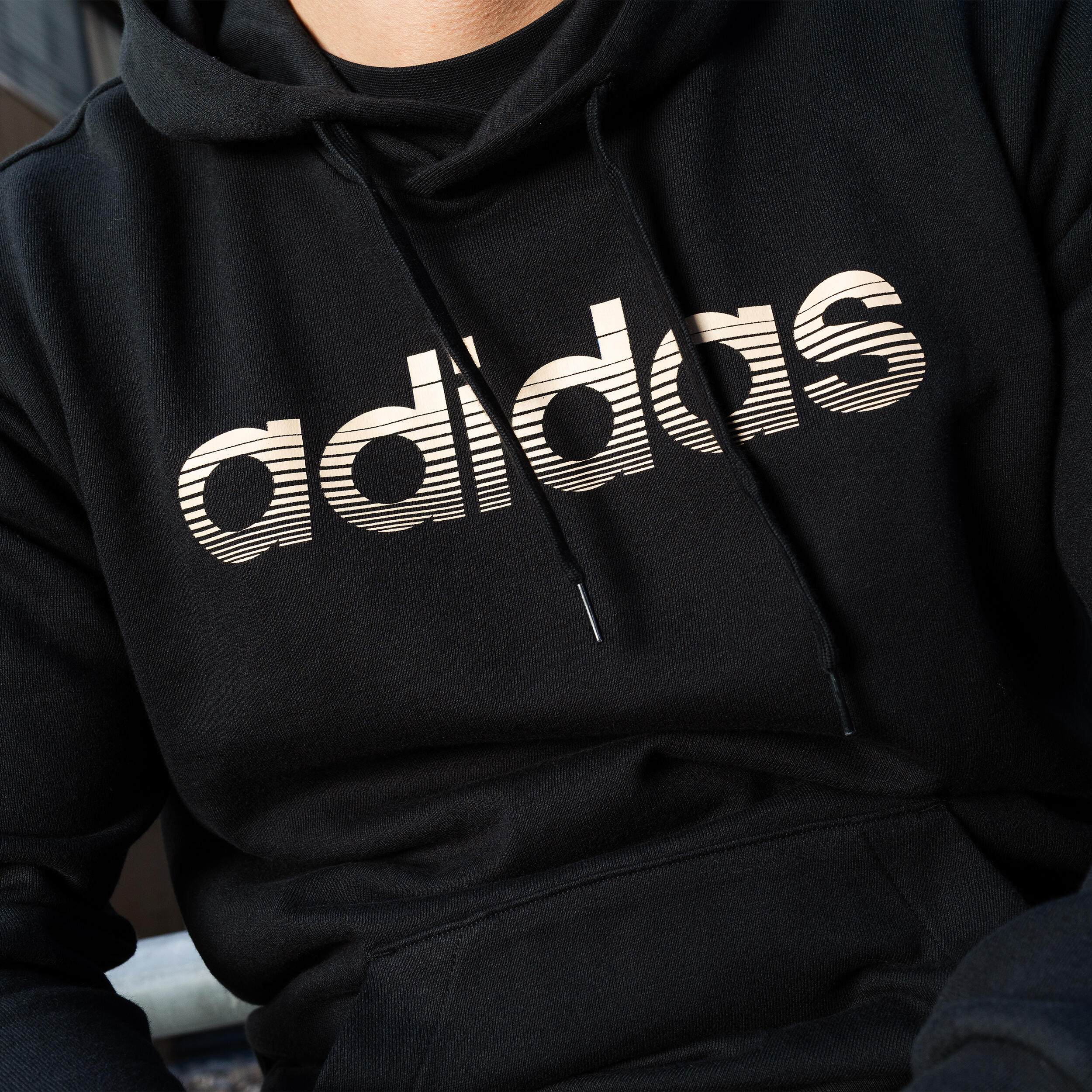 SWEAT-SHIRT A CAPUCHE DE FITNESS SOFT TRAINING ADIDAS HOMME NOIR 8/10