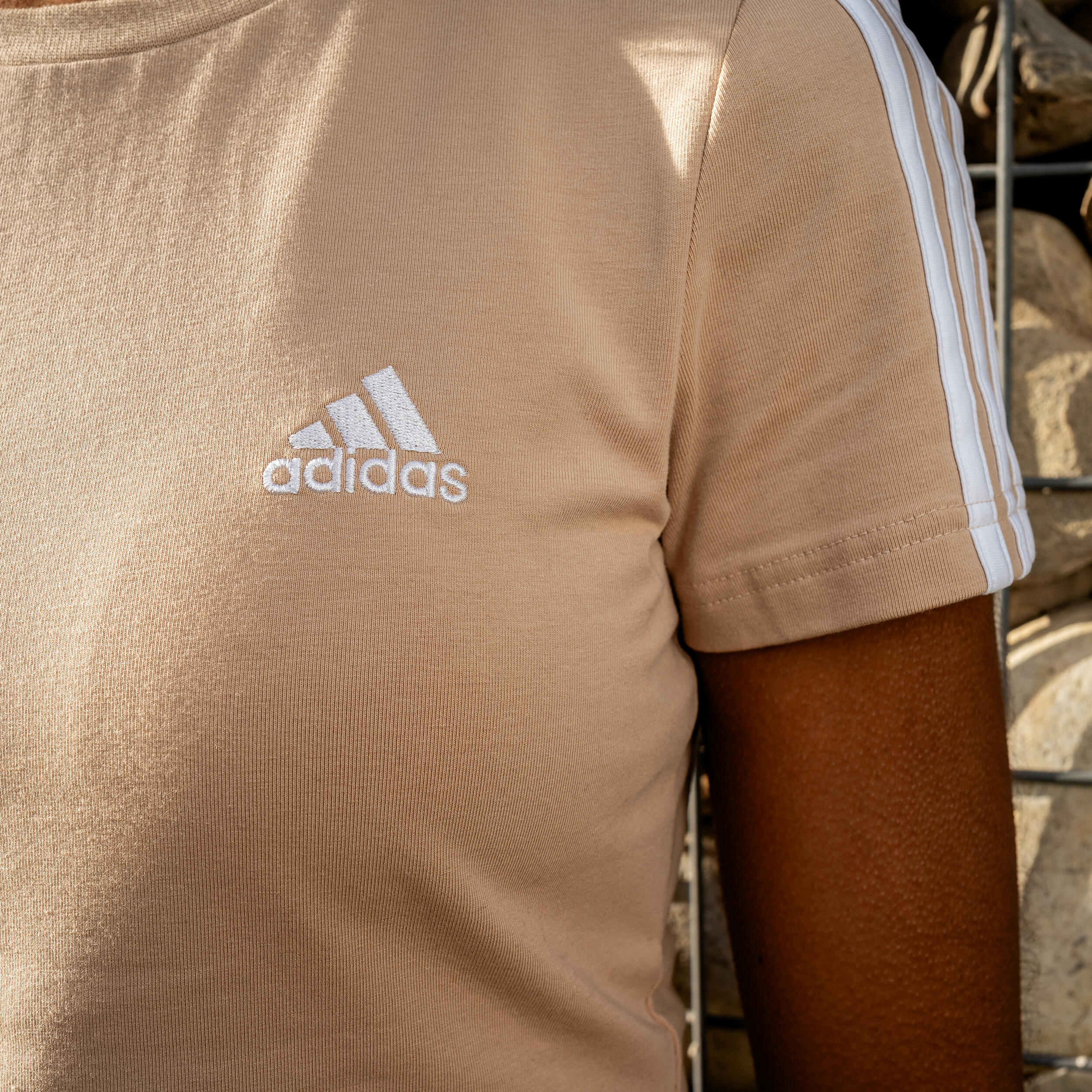 T-SHIRT CROP SLIM DE FITNESS SOFT TRAINING ADIDAS FEMME BEIGE 8/10