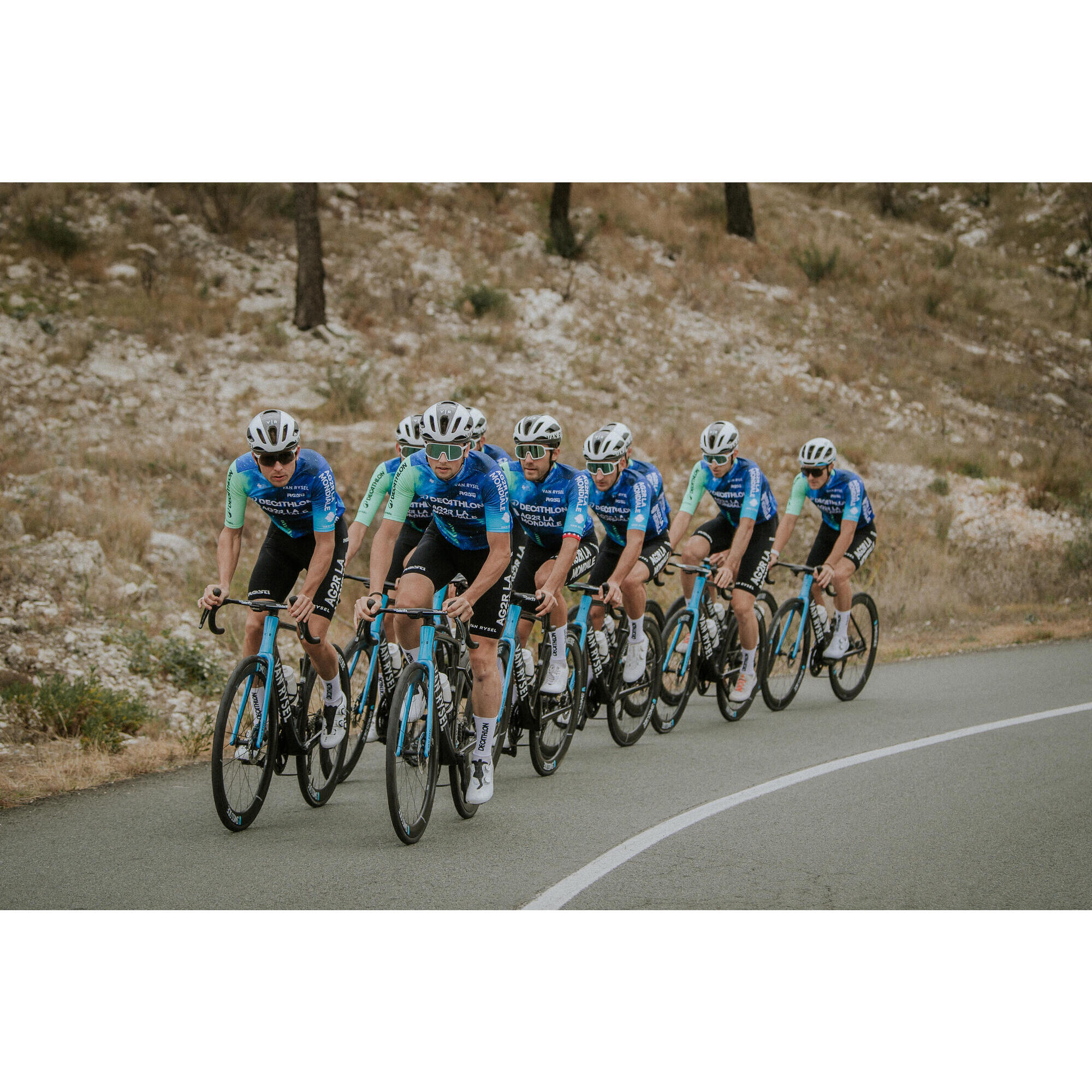 Vente vélo équipe pro ag2r hotsell