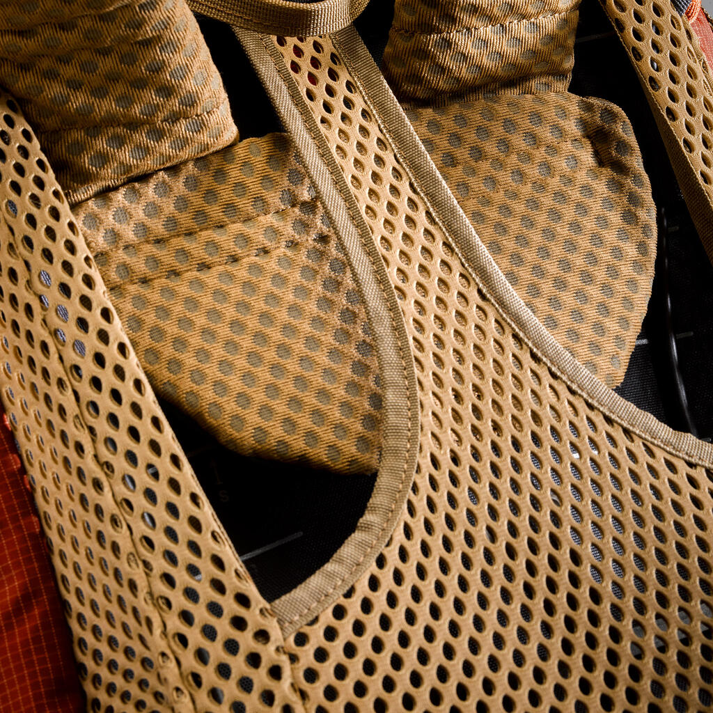 Sac à dos de trekking homme 60+10l - mt500 air