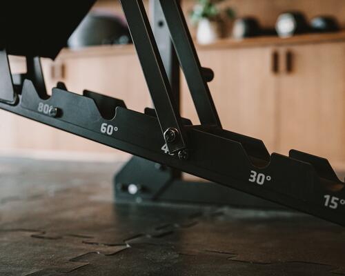 BANC DE MUSCULATION À PLAT OU INCLINÉ - 900