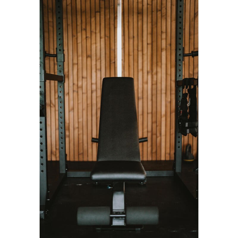 Verstelbare en verstevigde fitnessbank Bench 900