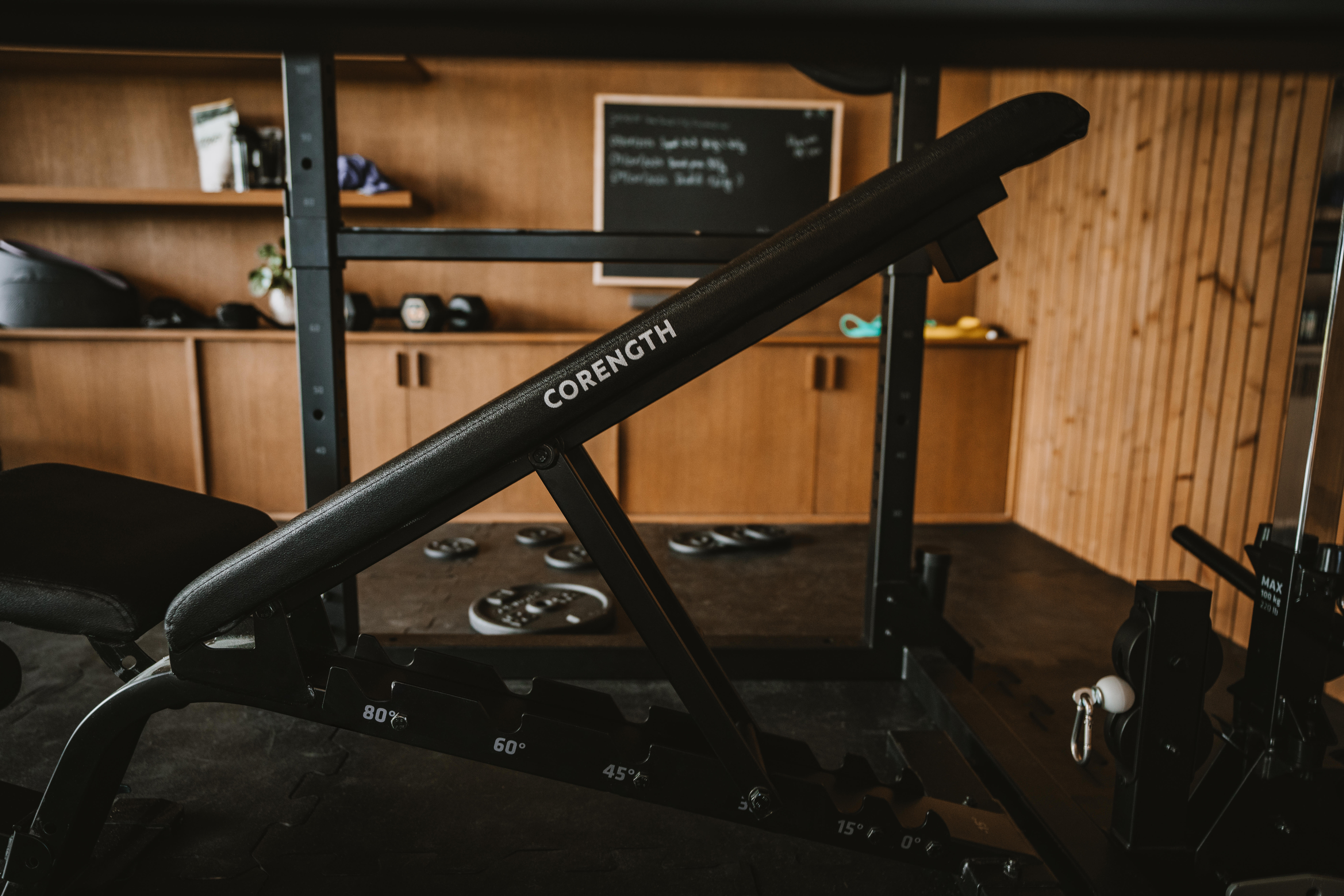 Incline Bench Press - BANC 900 - CORENGTH