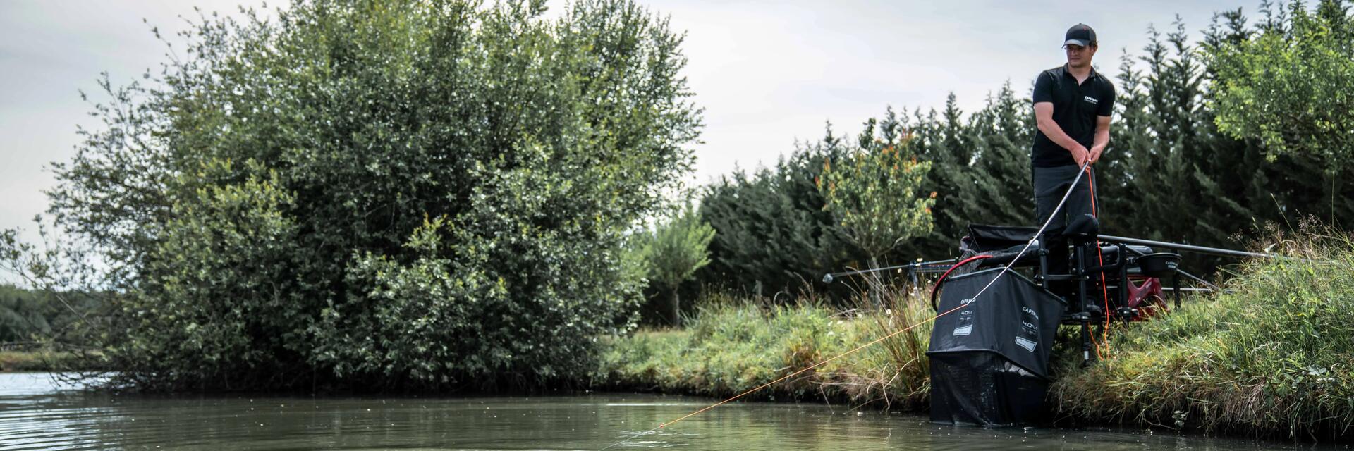 Angler hat das richtige Blei für seine Angel gewählt