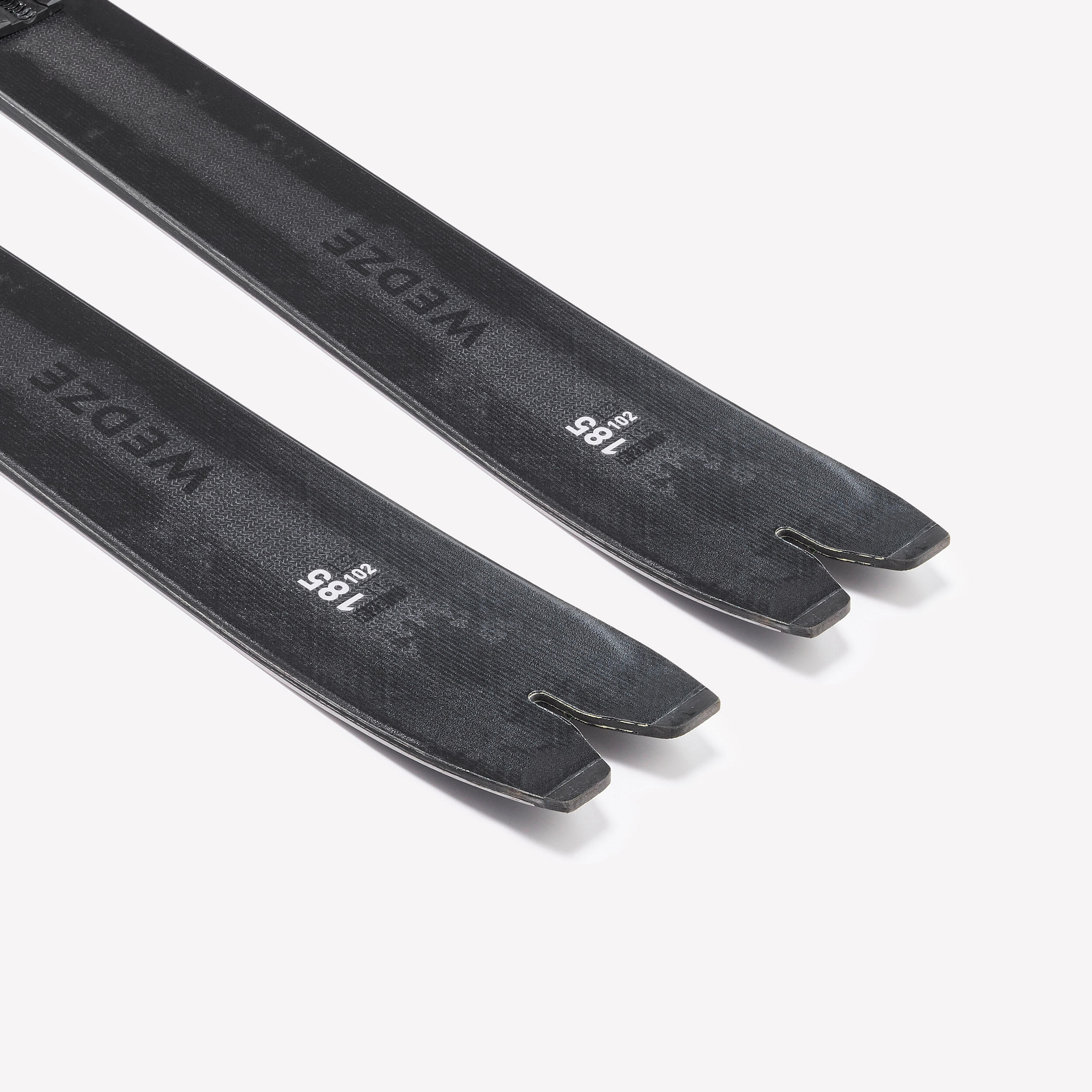 Ski de randonnée avec fixations et peaux, wilder 102