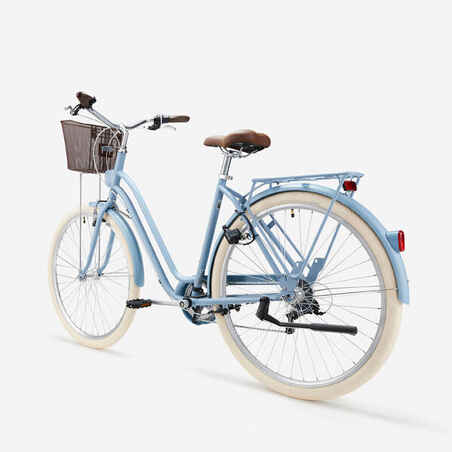 Fully-equipped, 6-speed low frame city bike, light blue