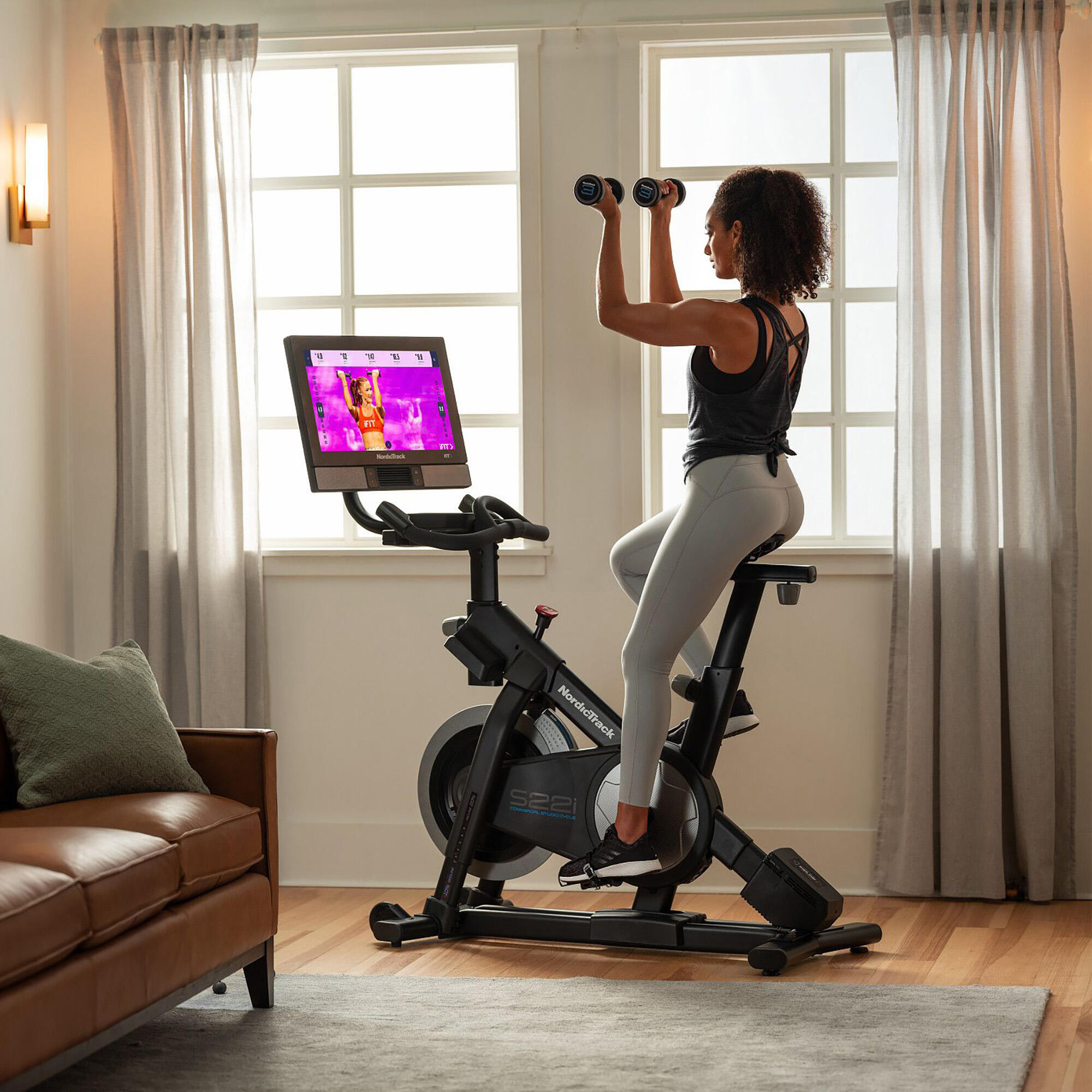 Heimtrainer Studio Cycle 22i NORDICTRACK DECATHLON