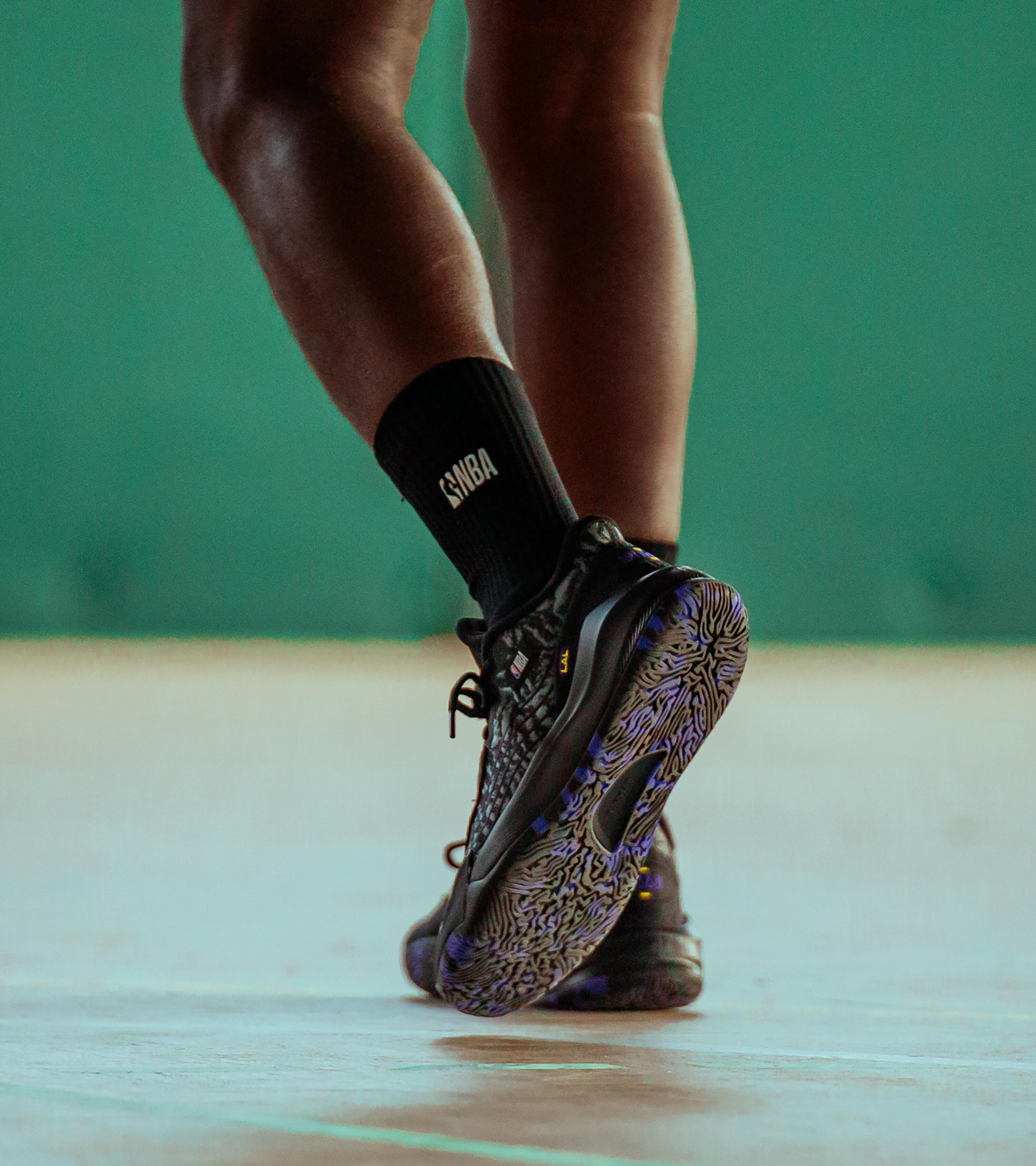 Damen/Herren Basketball Schuhe - Fast 900 Low-1 NBA Los Angeles Lakers schwarz  9/11