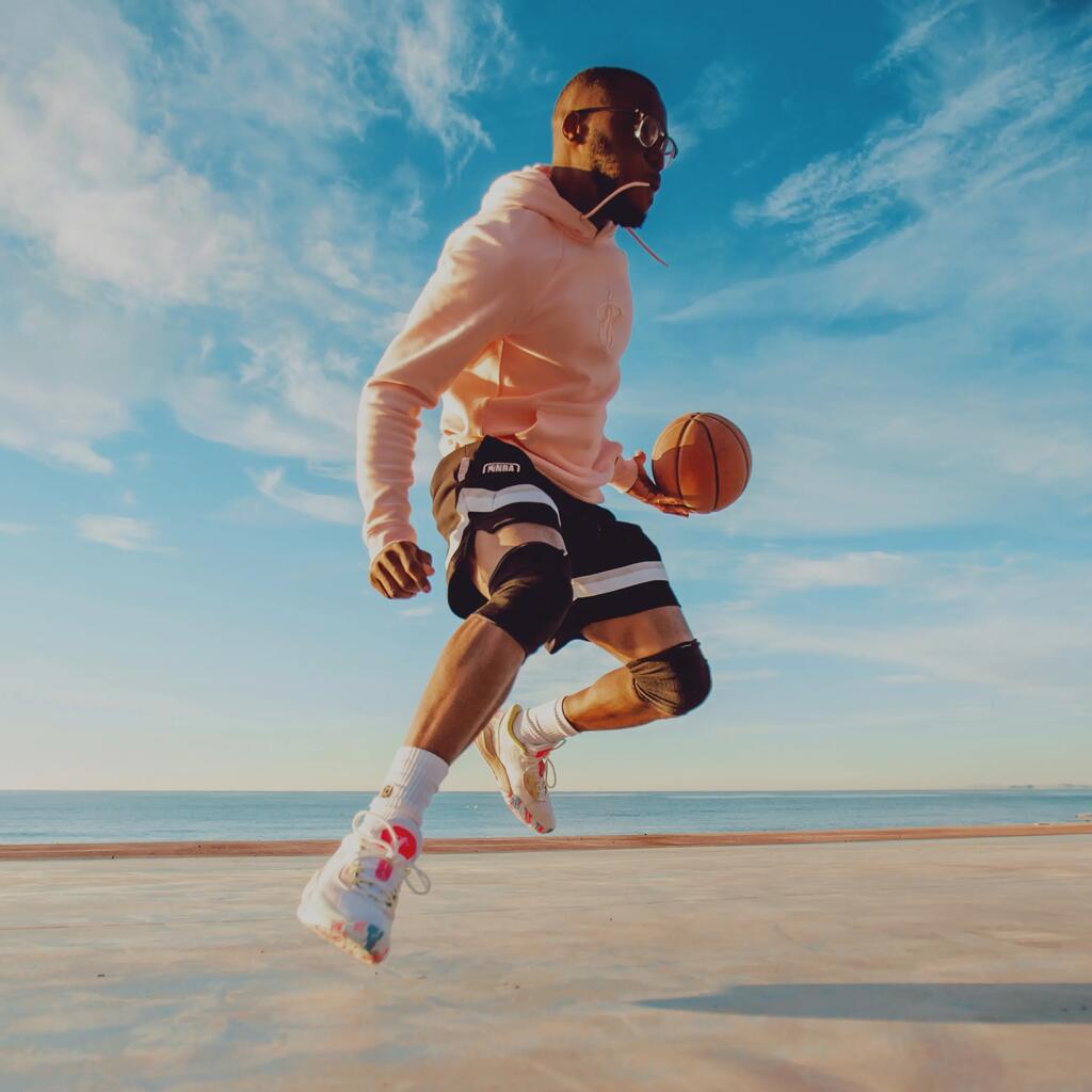 Crne uniseks patike za košarku FAST 900 LOW-1 NBA LAKERS