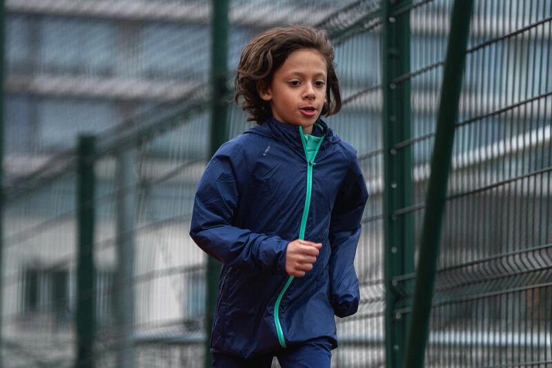 Niño corriendo