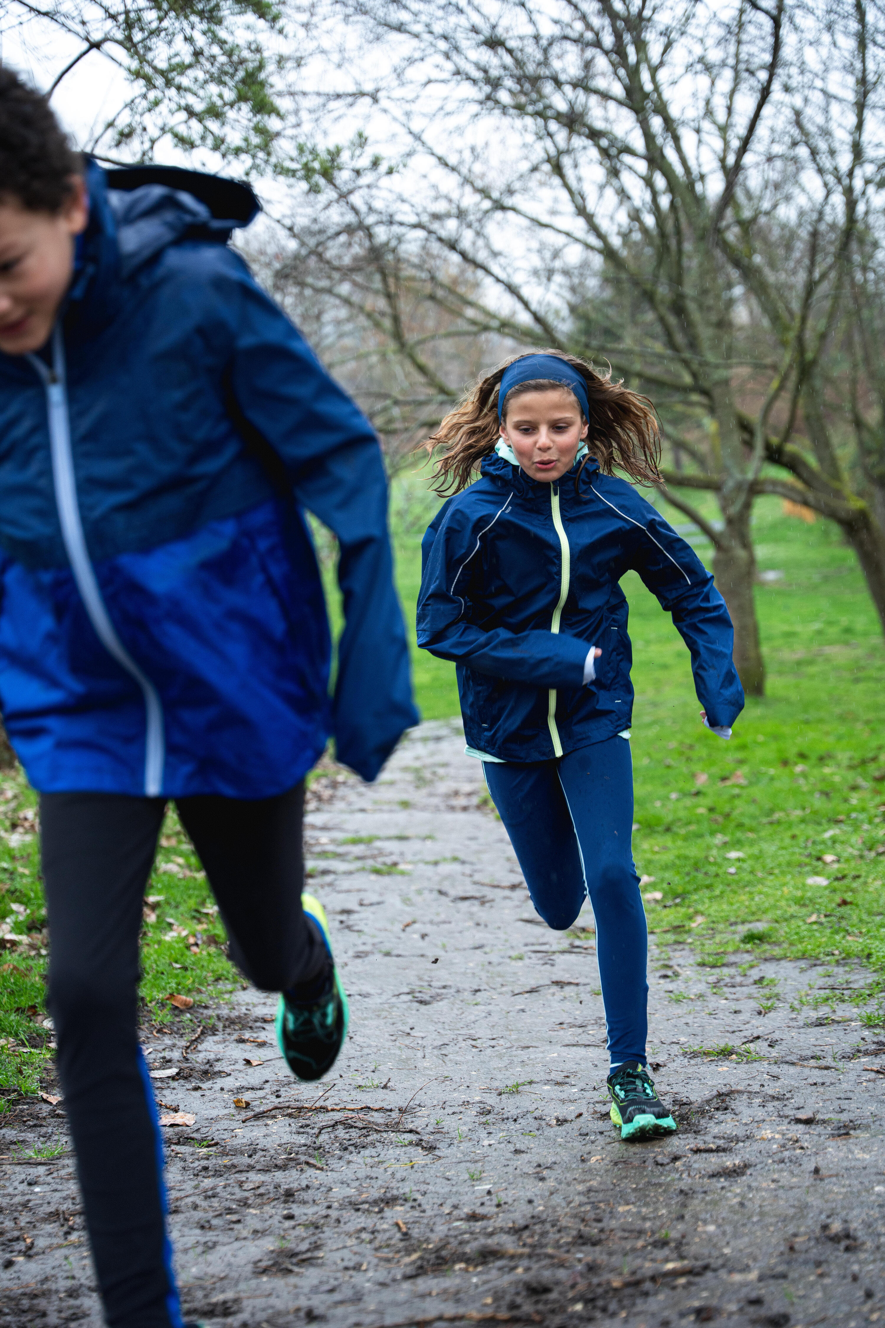 Trail- en veldloopschoenen voor kinderen K500 GRIP zwart 9/11