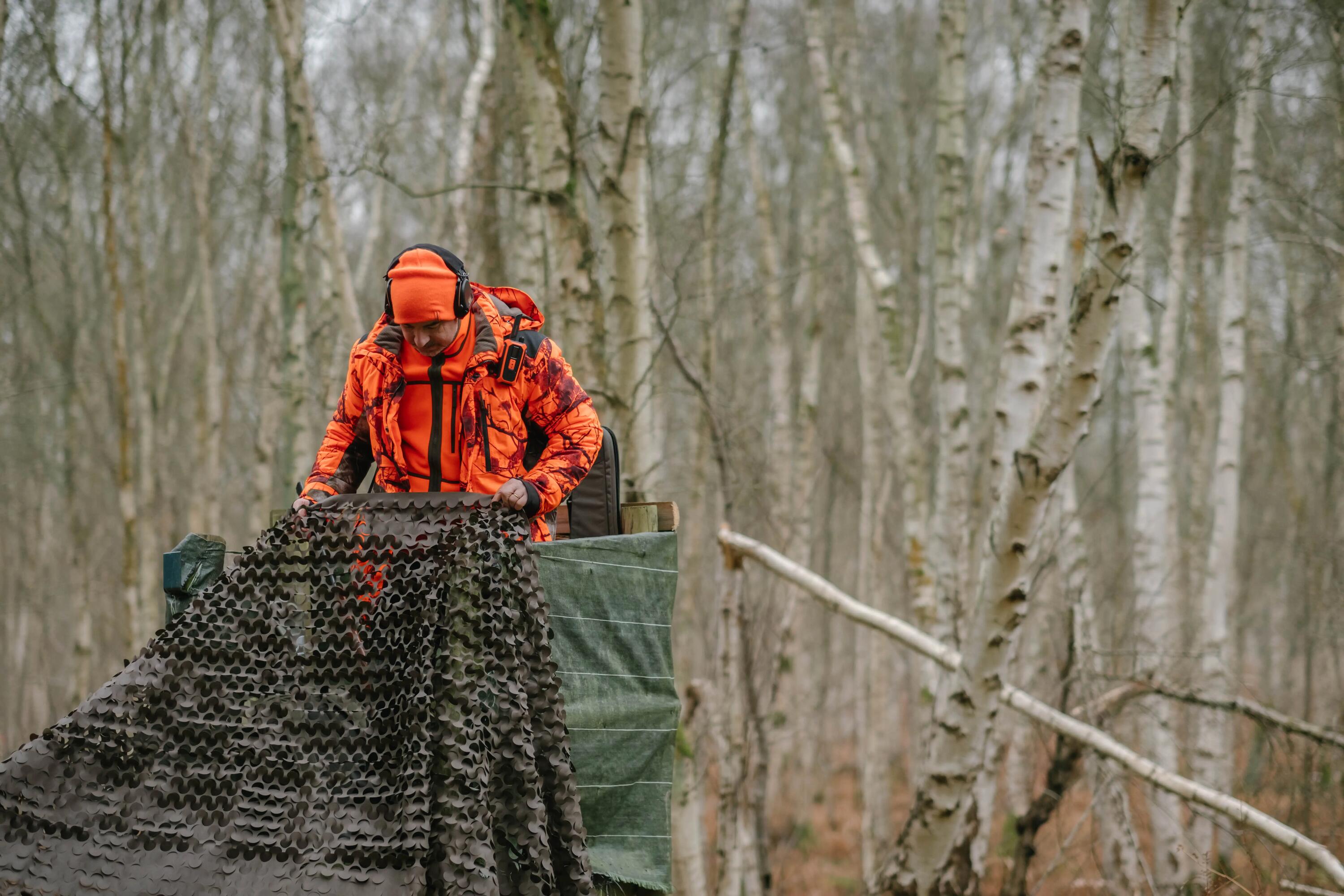 Odolná poľovnícka maskovacia sieť Woodland 4 m x 2,1 mm, zelená a gaštanovohnedá 5/6