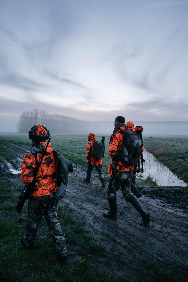 Comment choisir son vêtement de chasse fluo ?