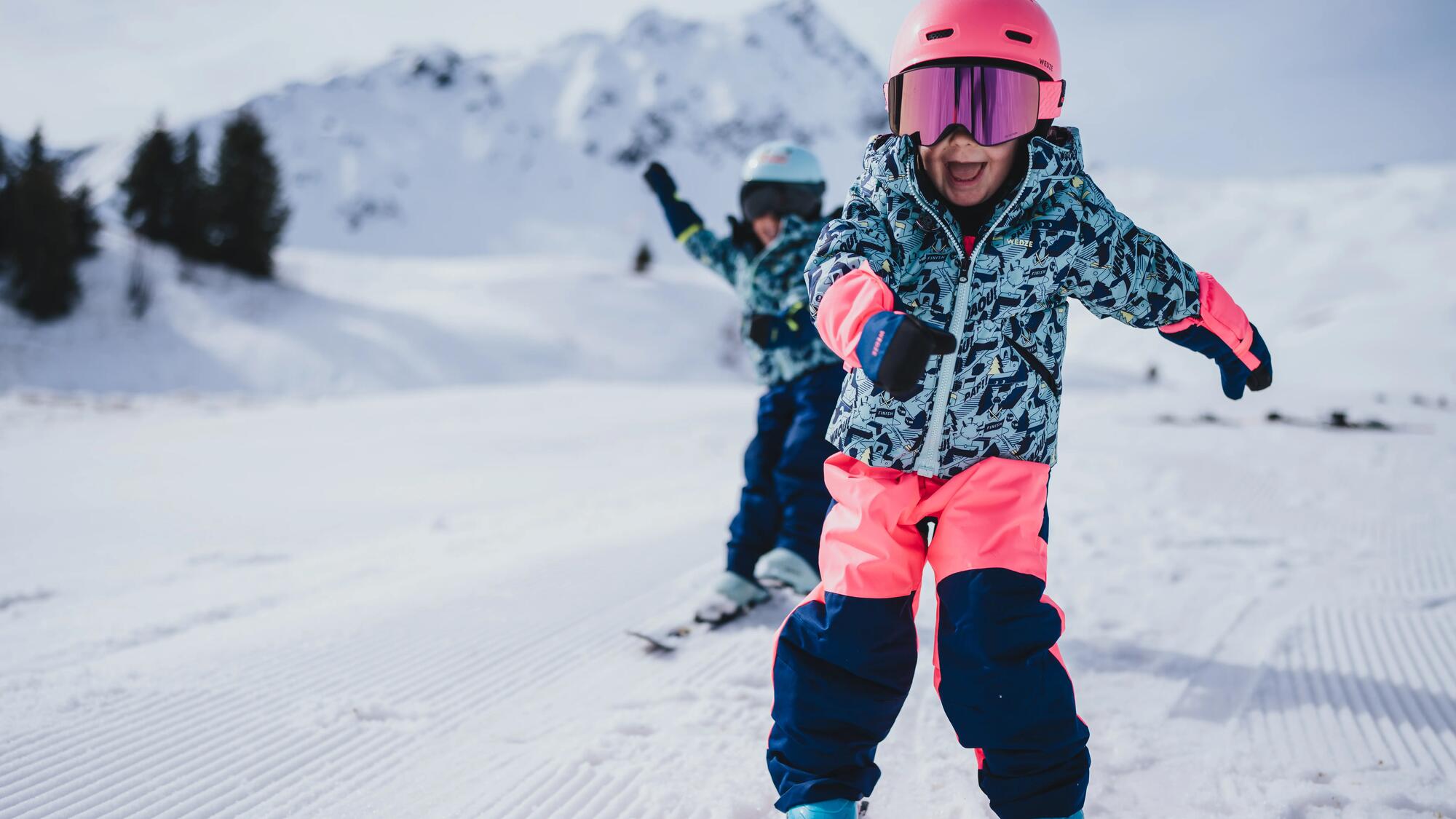 Kind auf Ski