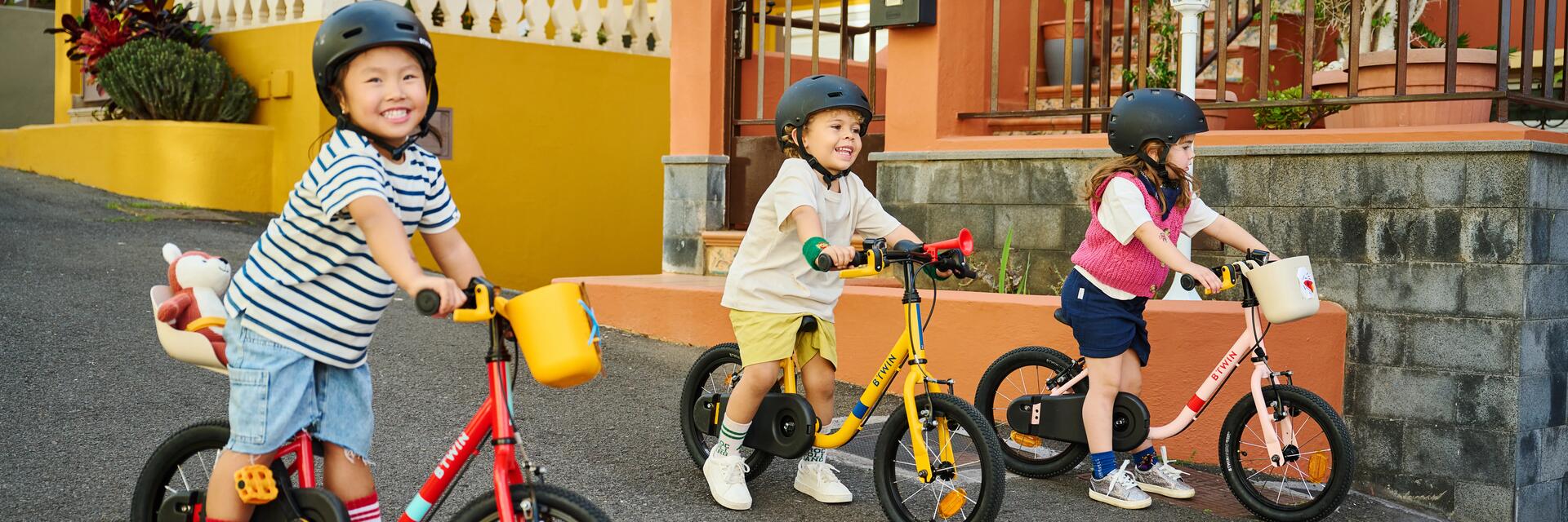 4 étapes pour apprendre à son enfant à faire du vélo… sans les petites roues !