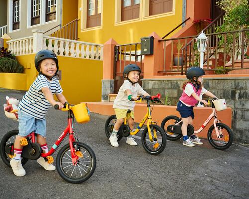 4 étapes pour apprendre à son enfant à faire du vélo… sans les petites roues !