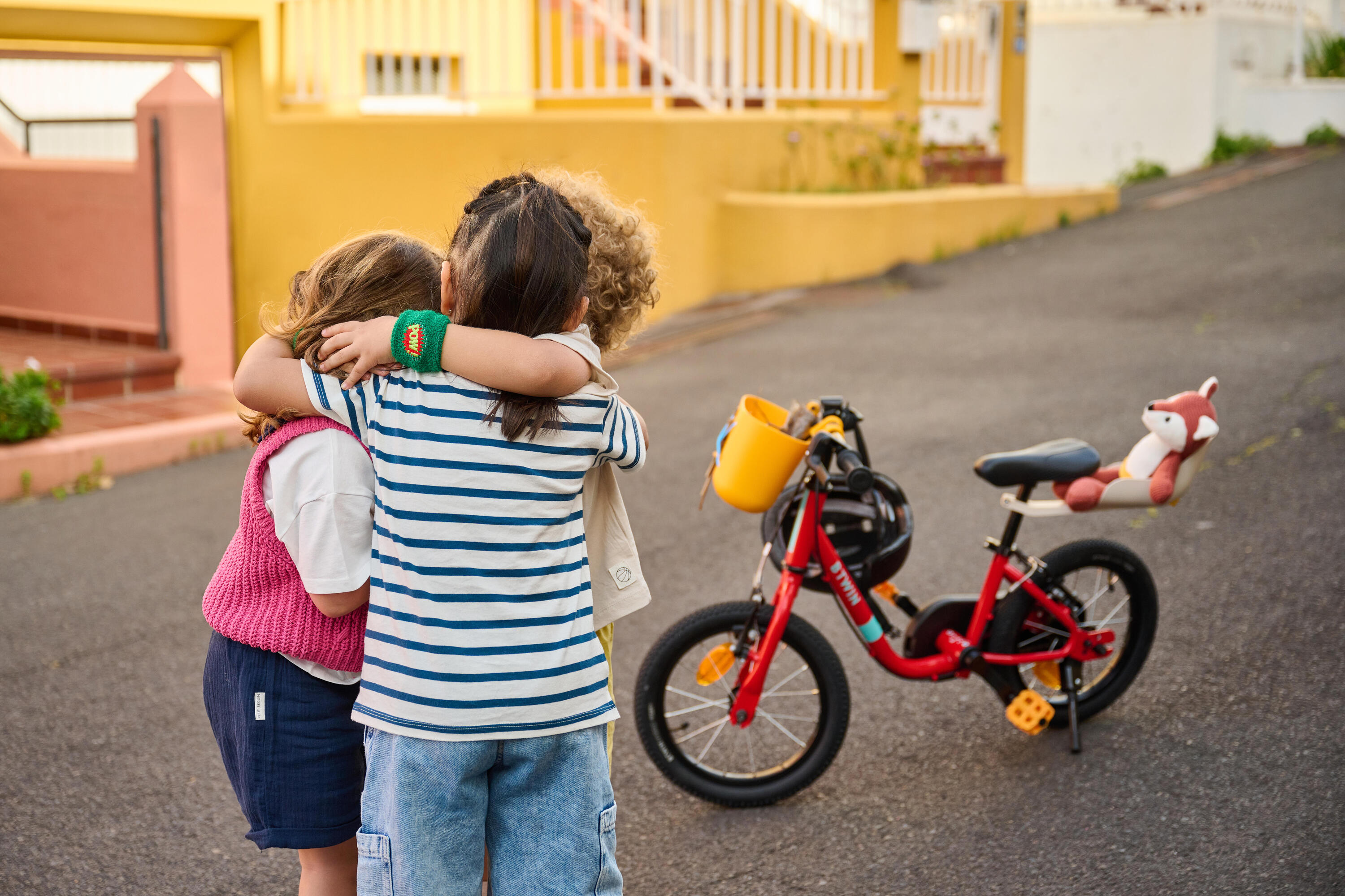 Porte-doudou de vélo pour enfant – beige 7/10