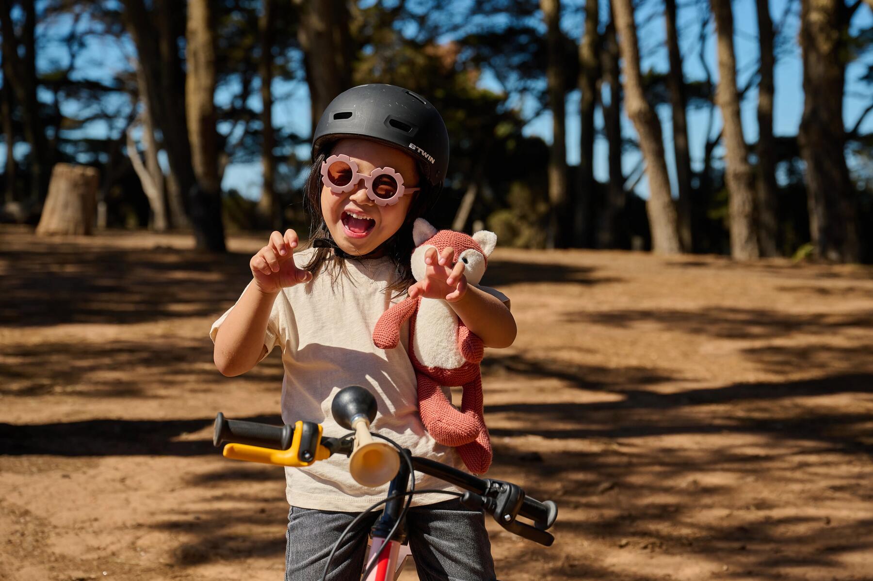 Comment choisir des accessoires de vélo enfant ?