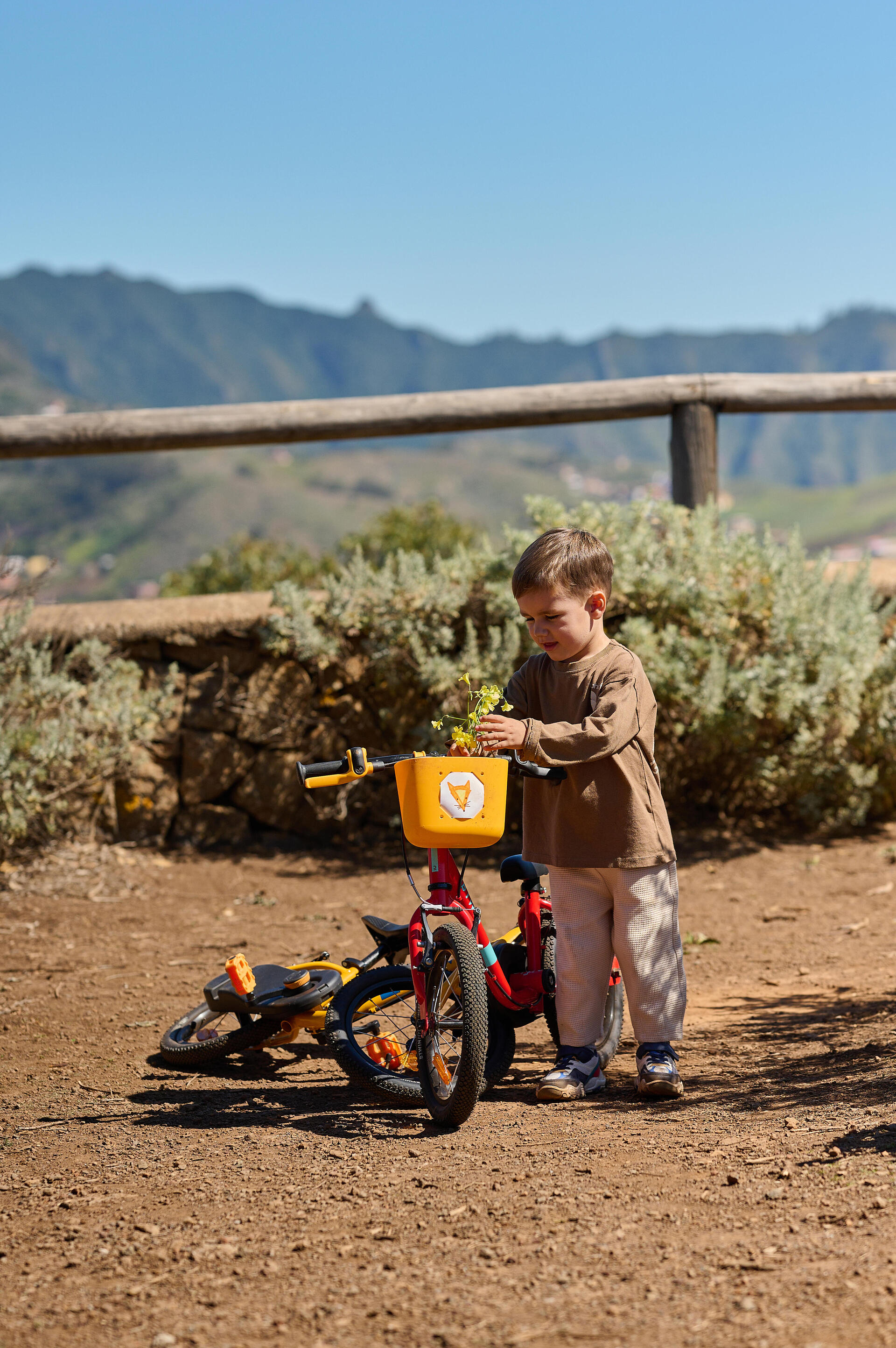 Pink Bike Handlebar Windmill - Fun Spinning Decor For Kids Bikes & Scooters
