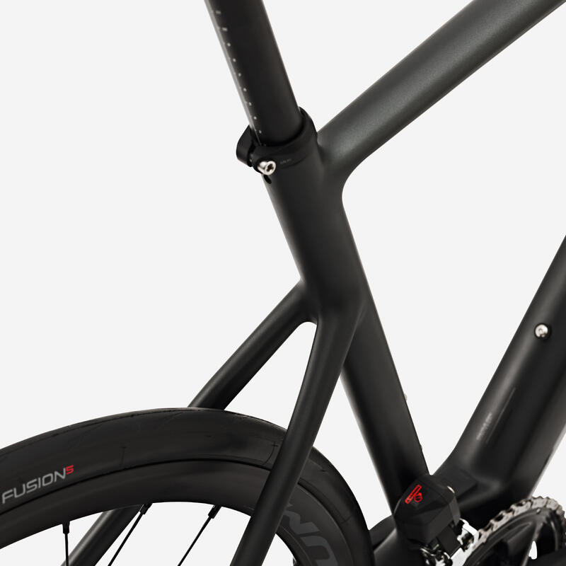 Silniční elektrokolo s karbonovým rámem E-EDR CF Mahle X20 Shimano 105 Di2 2×12